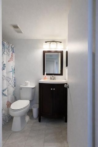 7118 Golf Colony Court 103, Lake Worth, FL 33467