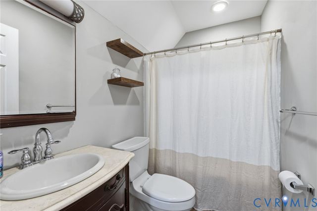 12421 Brimfield Ln, Midlothian, VA 23114