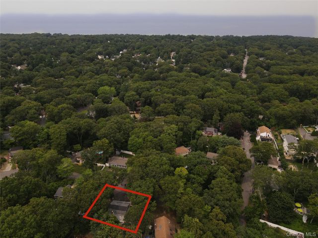 6 Southold Road, Sound Beach, NY 11789