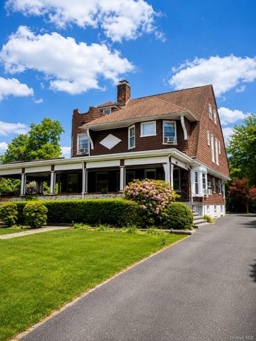 29 The Boulevard, New Rochelle, NY 10801