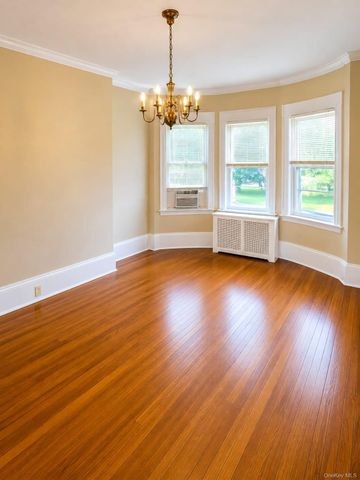 29 The Boulevard, New Rochelle, NY 10801