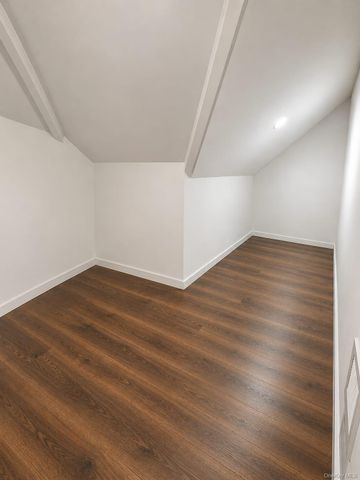 29 The Boulevard, New Rochelle, NY 10801