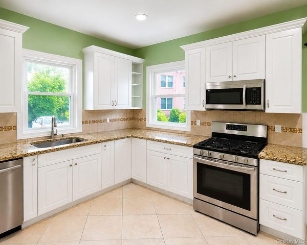 29 The Boulevard, New Rochelle, NY 10801