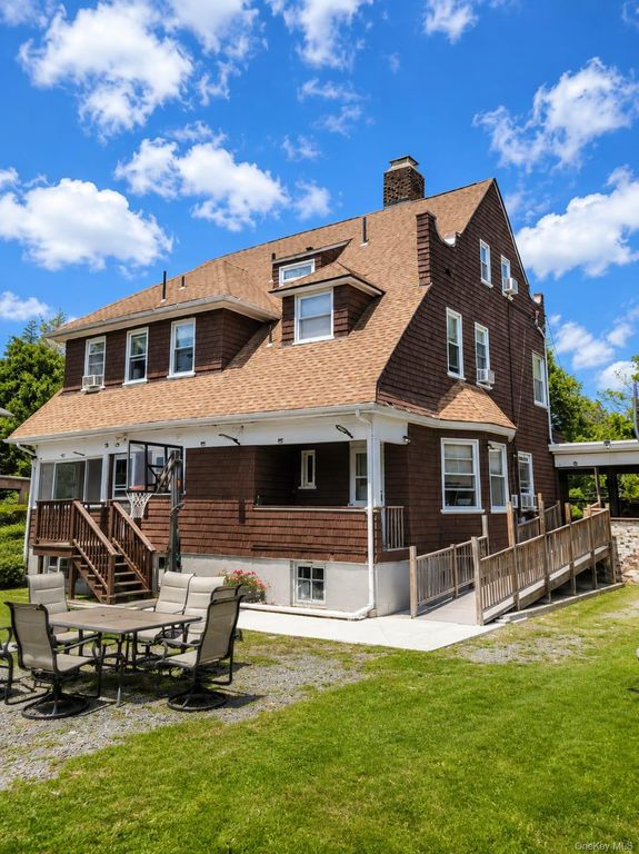 29 The Boulevard, New Rochelle, NY 10801 — photo 3