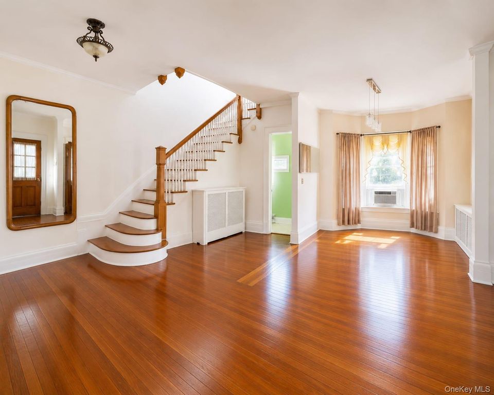 29 The Boulevard, New Rochelle, NY 10801 — photo 5