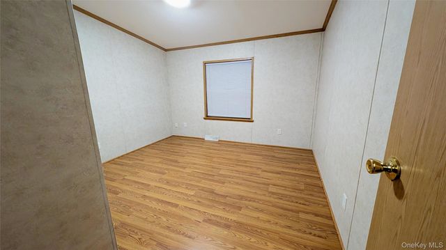 418 Frozen Ridge Road, Marlboro, NY 12542