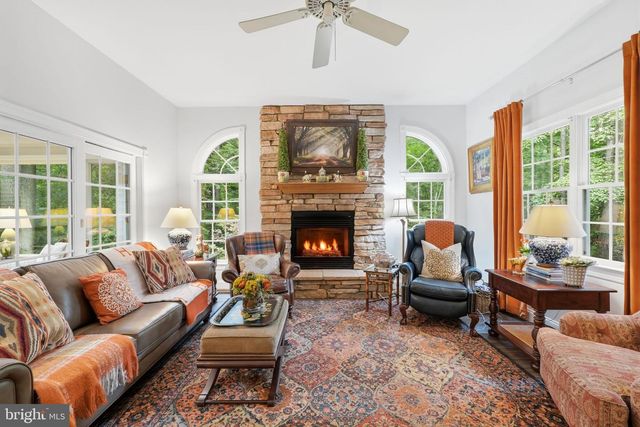 1220 FAIRFIELD ESTATES LN, Crownsville, MD 21032