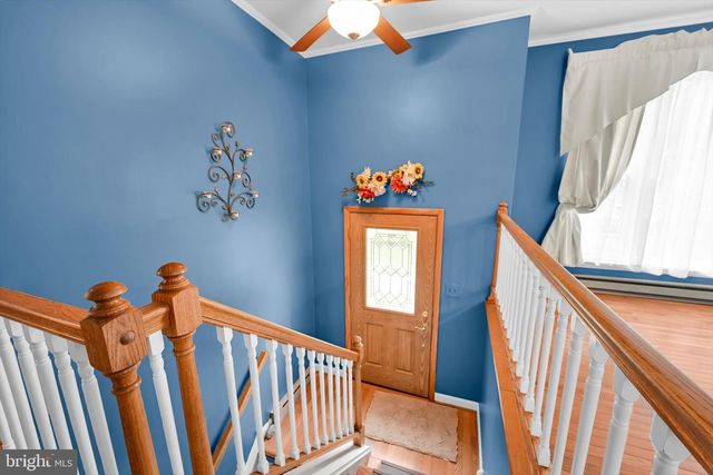 47 CARRIAGE CIR, Oley, PA 19547