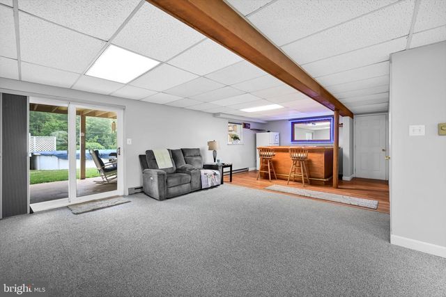 47 CARRIAGE CIR, Oley, PA 19547