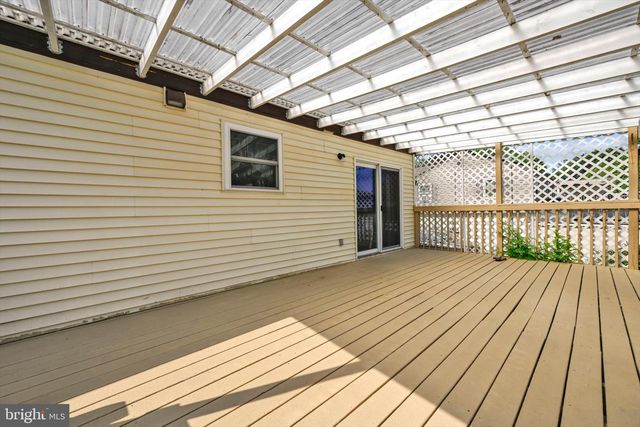 47 CARRIAGE CIR, Oley, PA 19547