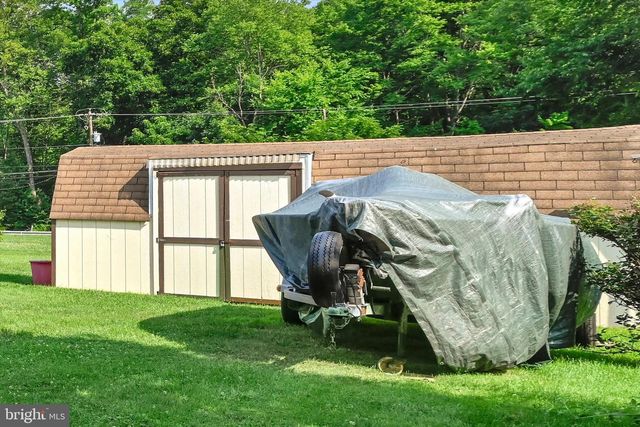 47 CARRIAGE CIR, Oley, PA 19547