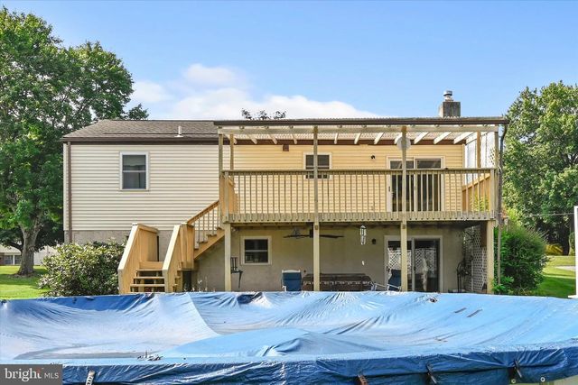 47 CARRIAGE CIR, Oley, PA 19547