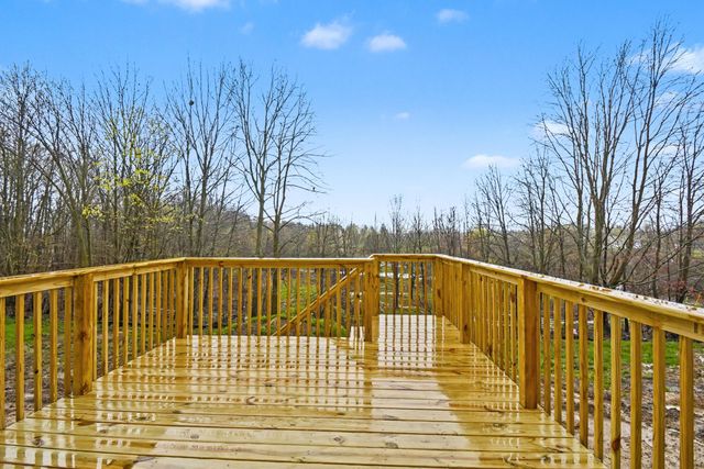 5549 Mammoth Drive SE, Caledonia, MI 49316