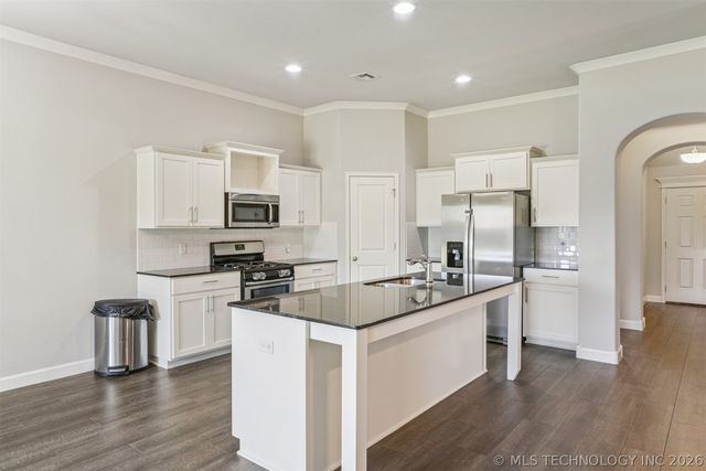 15412 E 87th Street North, Owasso, OK 74055