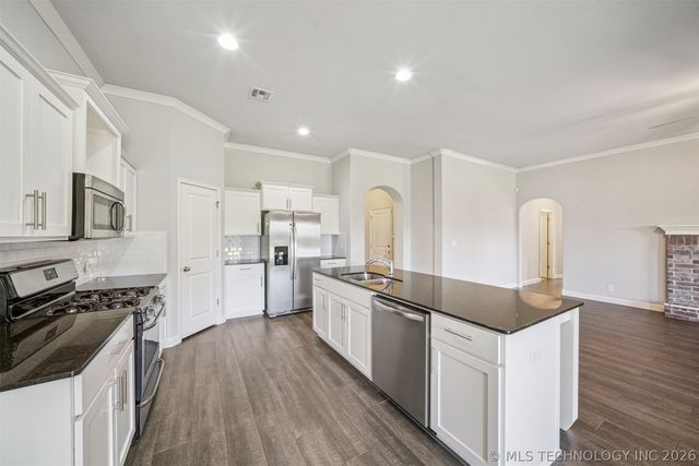 15412 E 87th Street North, Owasso, OK 74055