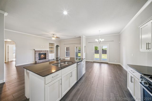 15412 E 87th Street North, Owasso, OK 74055