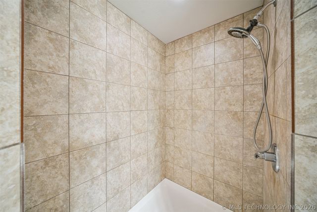 15412 E 87th Street North, Owasso, OK 74055