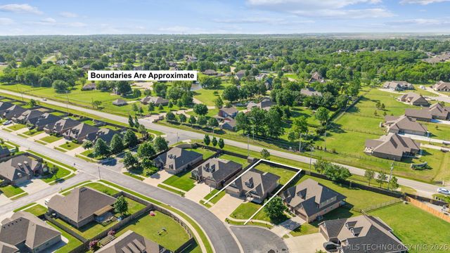 15412 E 87th Street North, Owasso, OK 74055