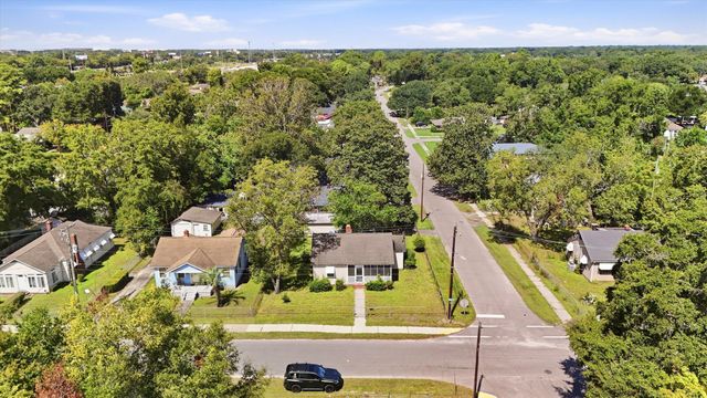 2144 Banyan Street, North Charleston, SC 29405
