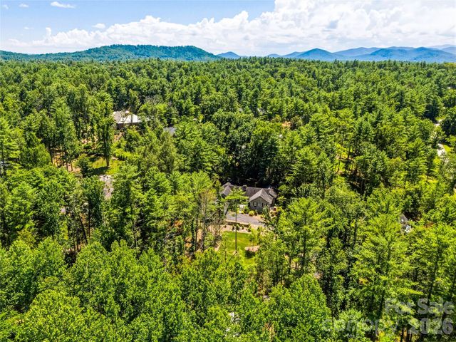 4 Hemlock Road, Asheville, NC 28803