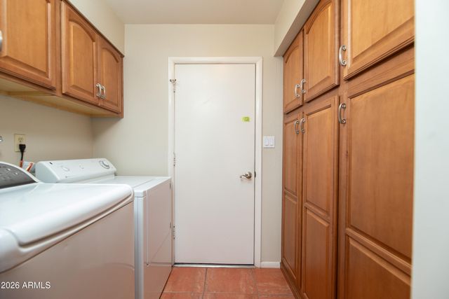 5354 N 20TH Street, Phoenix, AZ 85016