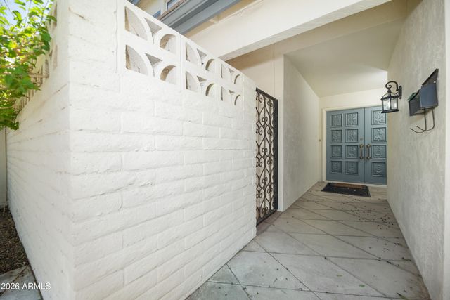 5354 N 20TH Street, Phoenix, AZ 85016