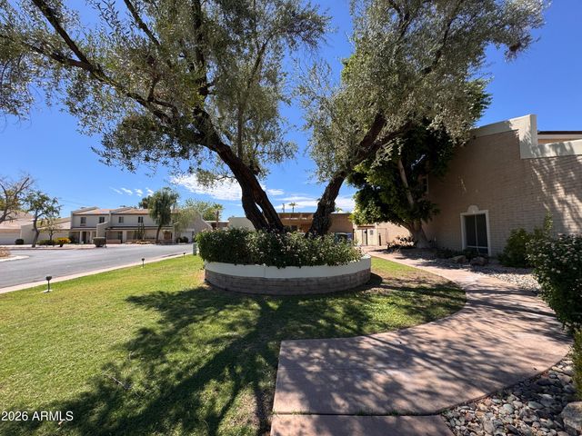 5354 N 20TH Street, Phoenix, AZ 85016