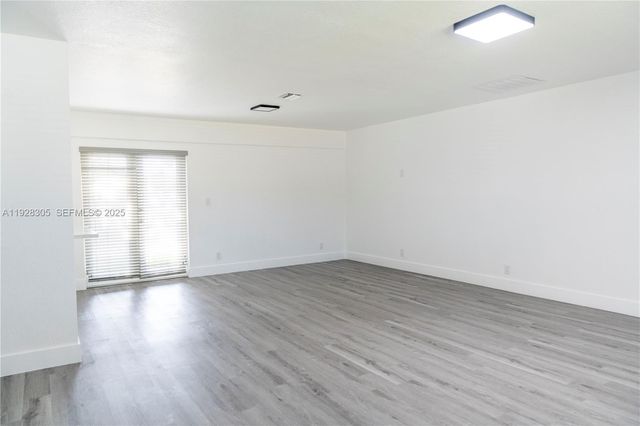 1530 NW 47th Ave, Lauderhill, FL 33313