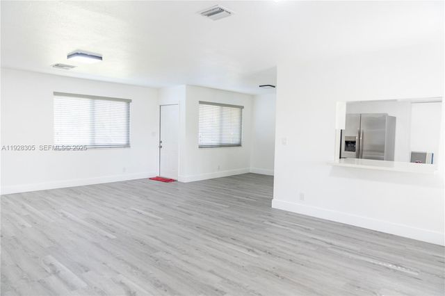 1530 NW 47th Ave, Lauderhill, FL 33313