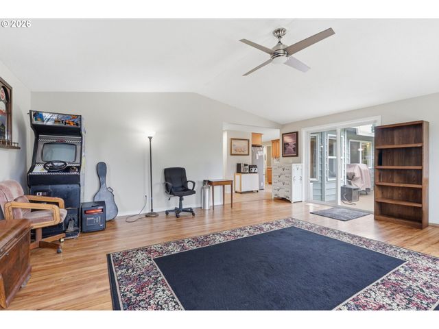 2216 Ne 128TH Ave, Vancouver, WA 98684
