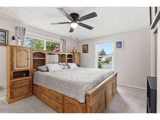 2216 Ne 128TH Ave, Vancouver, WA 98684