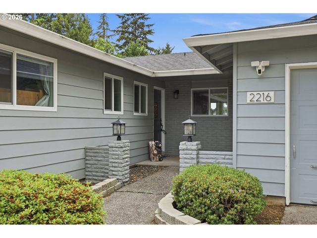 2216 Ne 128TH Ave, Vancouver, WA 98684