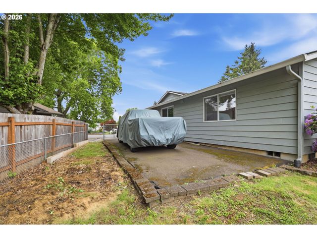2216 Ne 128TH Ave, Vancouver, WA 98684