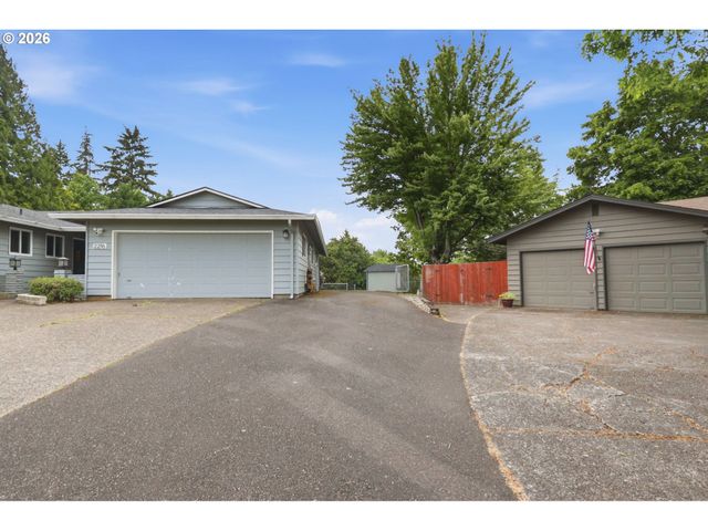 2216 Ne 128TH Ave, Vancouver, WA 98684