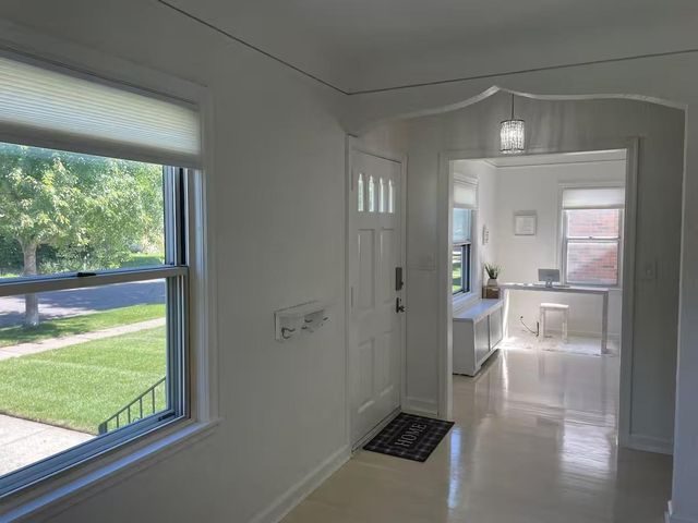 966 Eleanor Avenue, Saint Paul, MN 55102