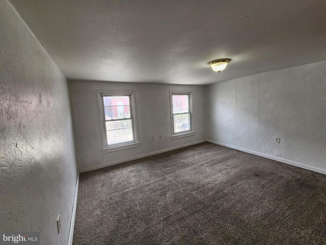 140 S 2ND ST, Steelton, PA 17113