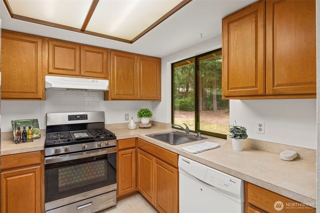 1790 NW Spirit Ridge Drive, Silverdale, WA 98383