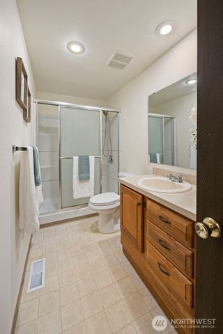 1790 NW Spirit Ridge Drive, Silverdale, WA 98383