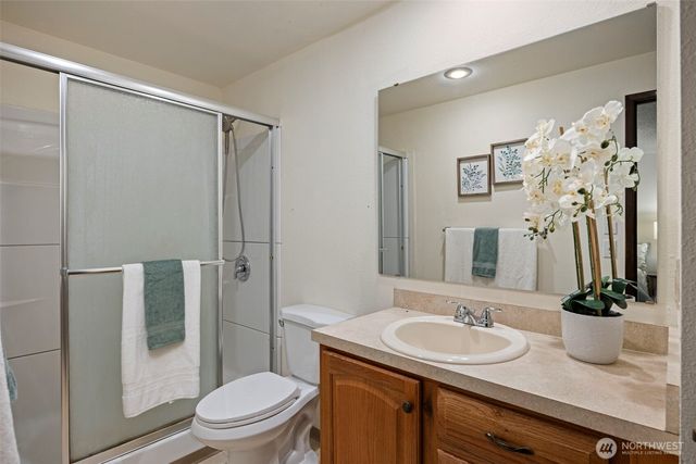 1790 NW Spirit Ridge Drive, Silverdale, WA 98383