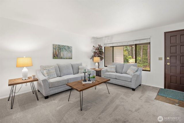 1790 NW Spirit Ridge Drive, Silverdale, WA 98383