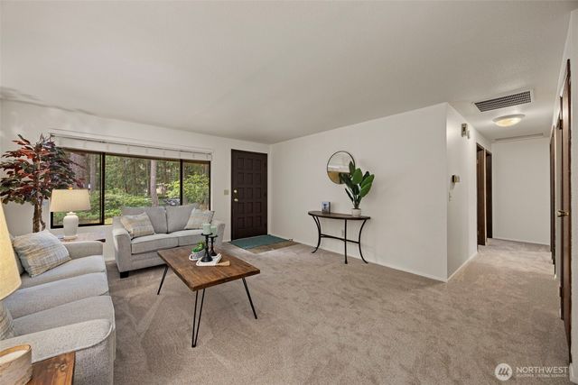 1790 NW Spirit Ridge Drive, Silverdale, WA 98383