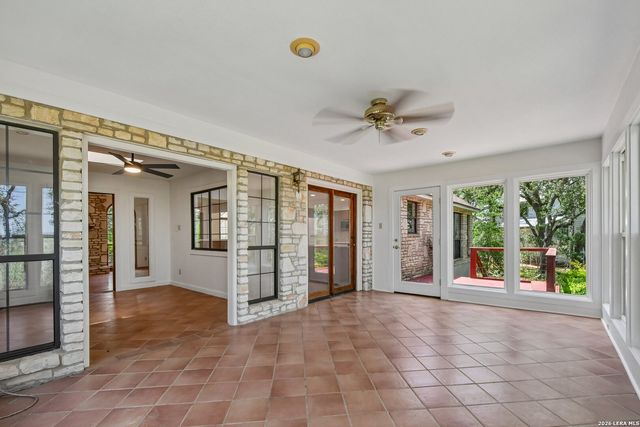 302 MESA DR, Wimberley, TX 78676