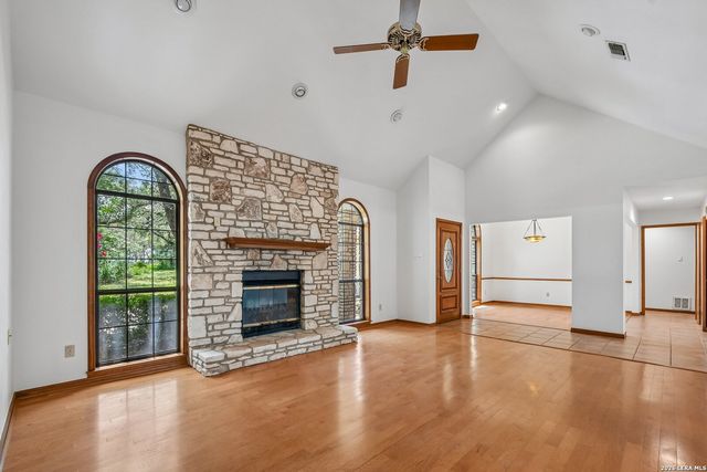 302 MESA DR, Wimberley, TX 78676
