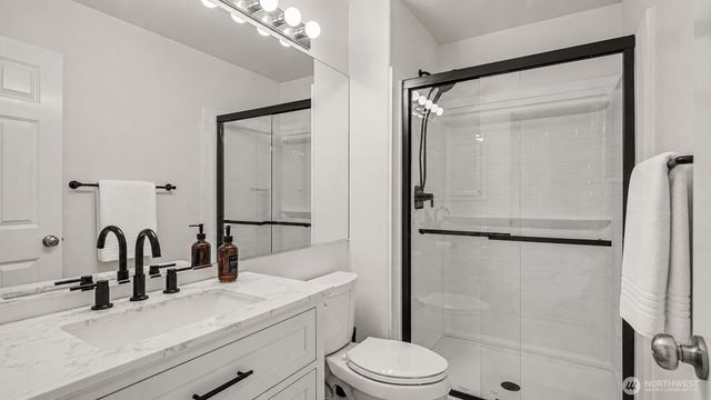 511 Elma Place NE, Renton, WA 98059