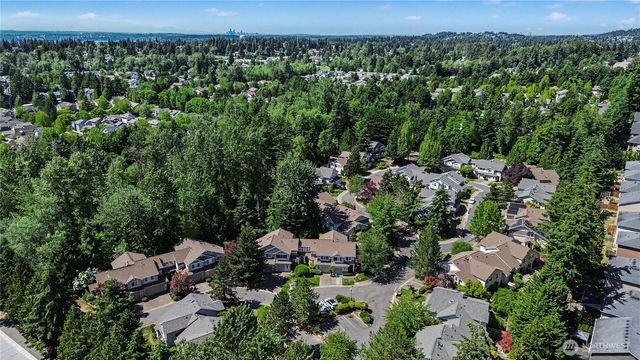511 Elma Place NE, Renton, WA 98059