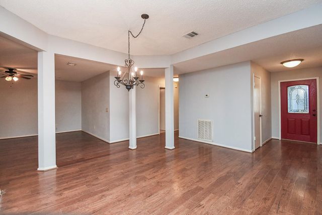 9107 Wallingham Court, Spring, TX 77379