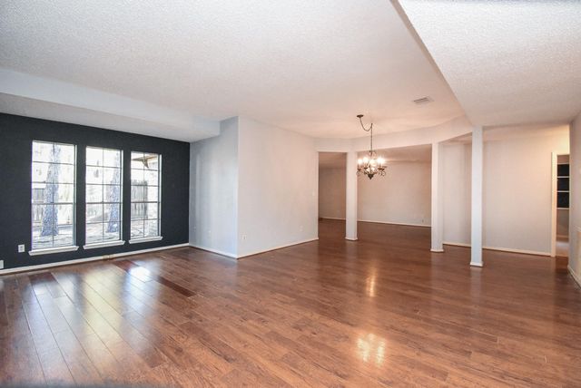 9107 Wallingham Court, Spring, TX 77379