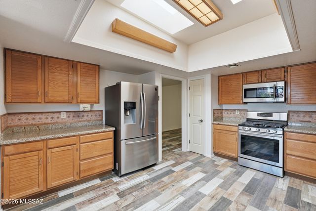 1160 W Camino Del Pato, Green Valley, AZ 85622