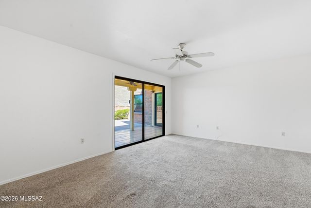 1160 W Camino Del Pato, Green Valley, AZ 85622