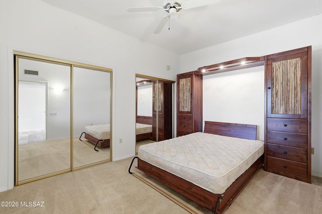 1160 W Camino Del Pato, Green Valley, AZ 85622